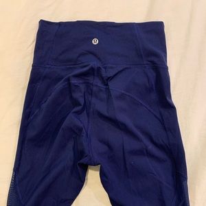 Lululemon leggings size 6